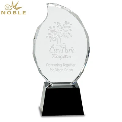 קריסטאַל פלאַמע טראָופי